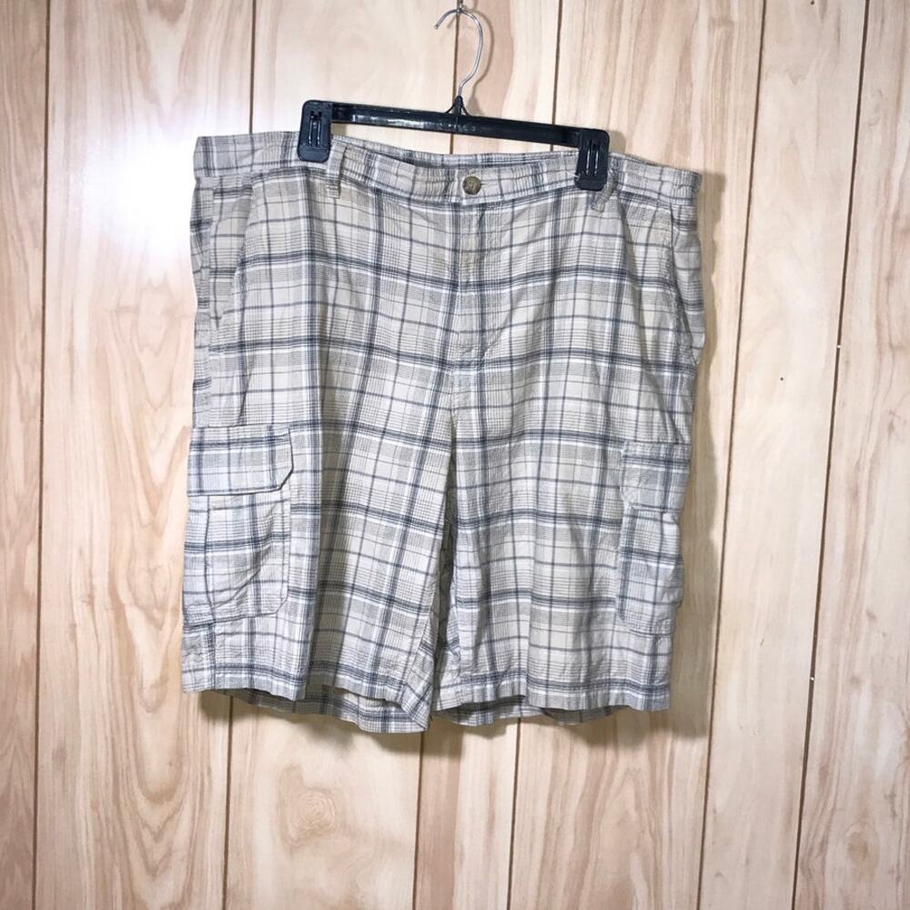 Basic Editions Tan Plaid Cotton Relaxed Fit Cargo Shorts Men 40